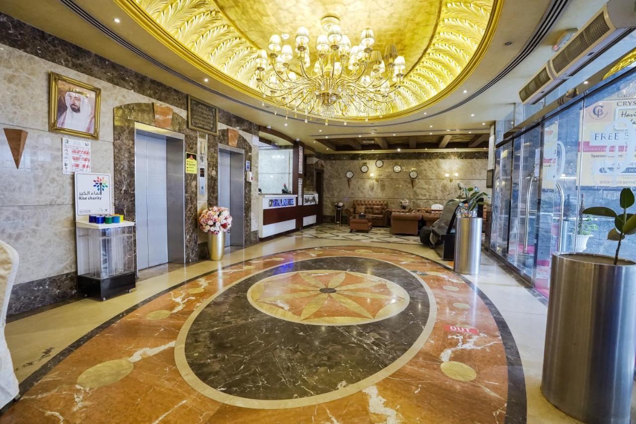 שארג'ה Crystal Plaza Hotel מראה חיצוני תמונה